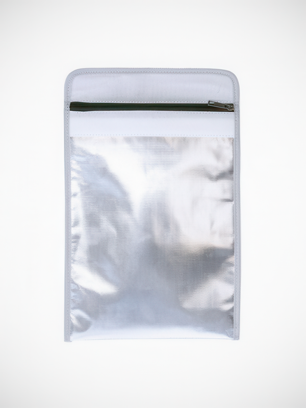 Firebag A4